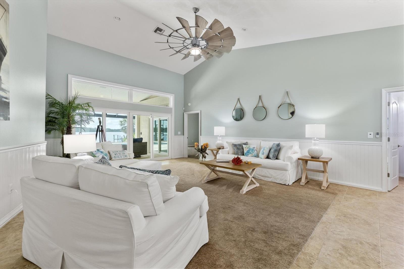 ACREAGE & UNREC - Residential