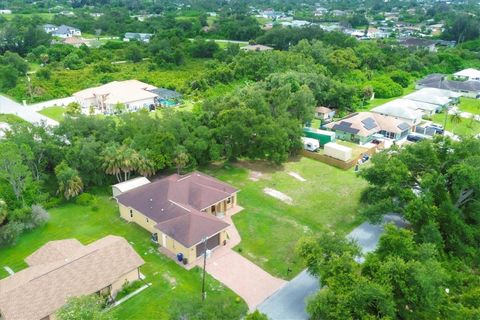 A home in NORTH PORT