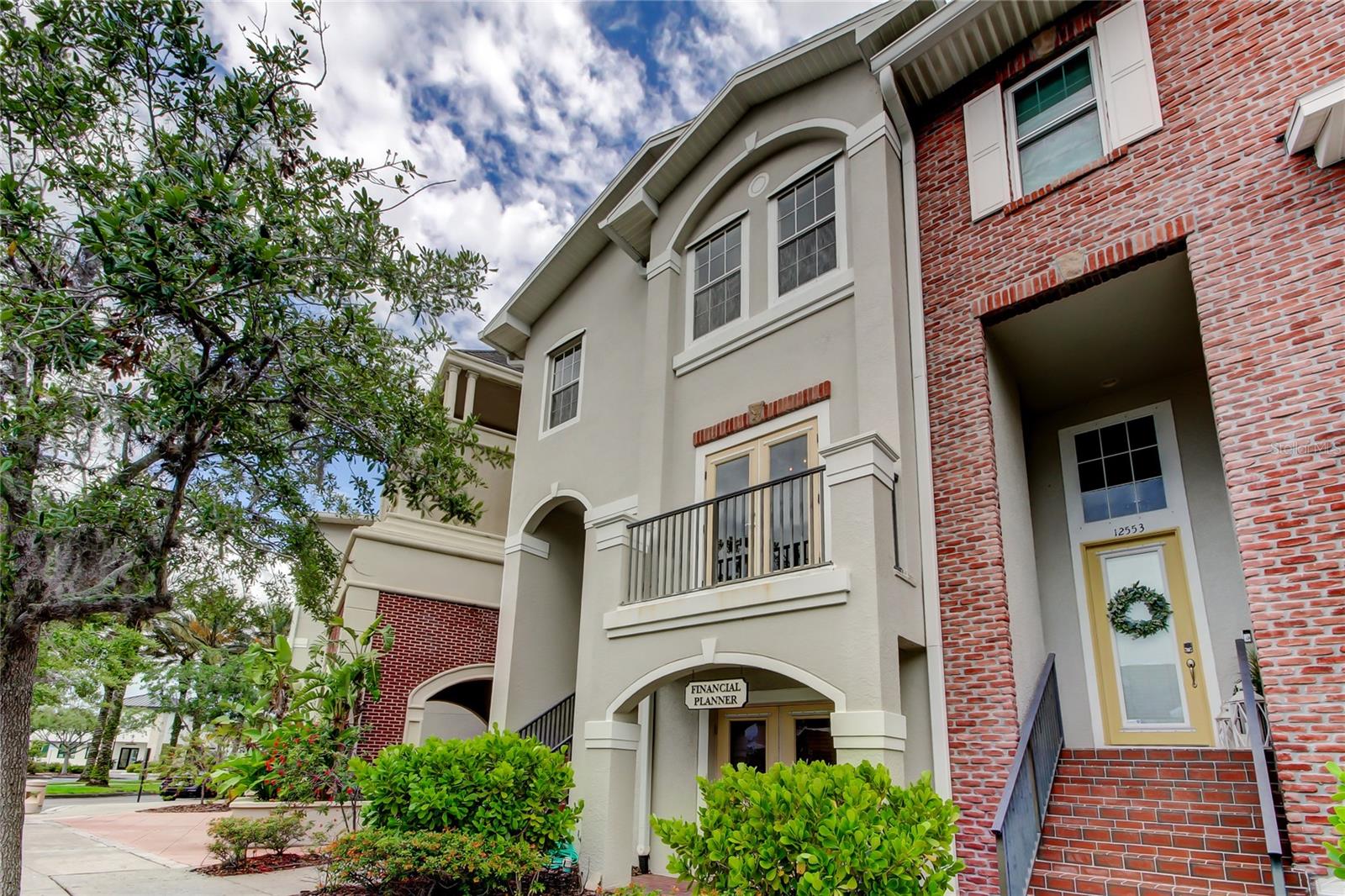 HAMPTON LAKES AT MAIN STREET - Residential Lease