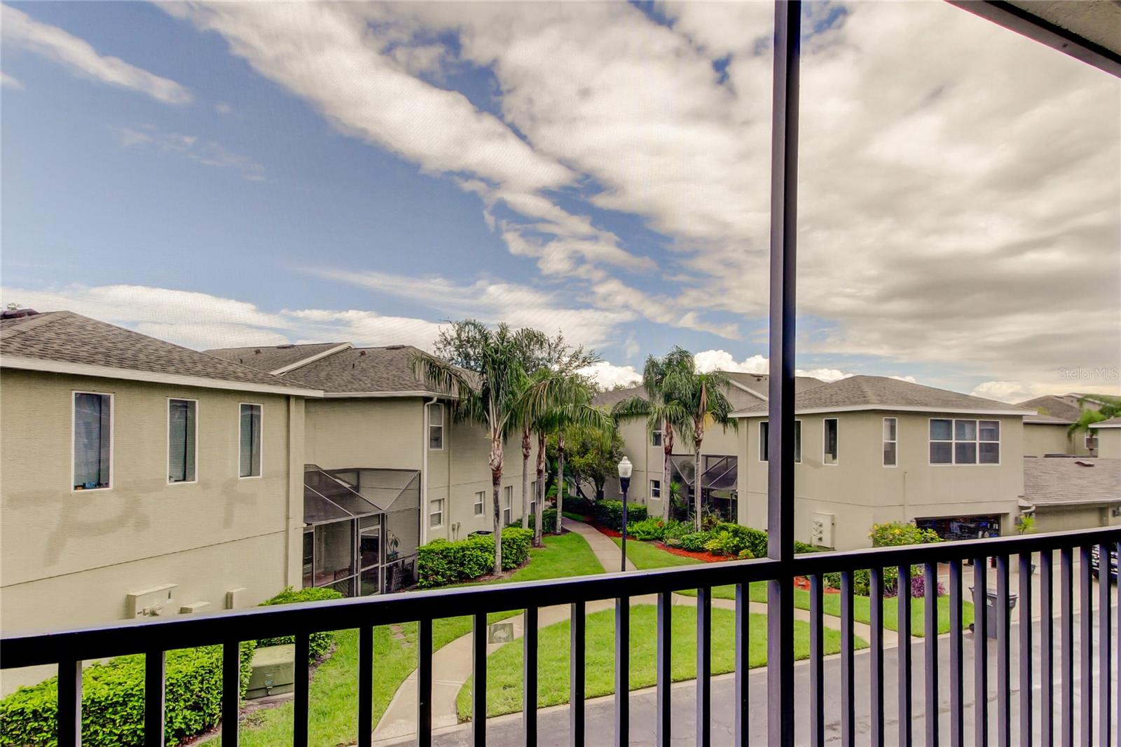 HAMPTON LAKES AT MAIN STREET - Residential Lease