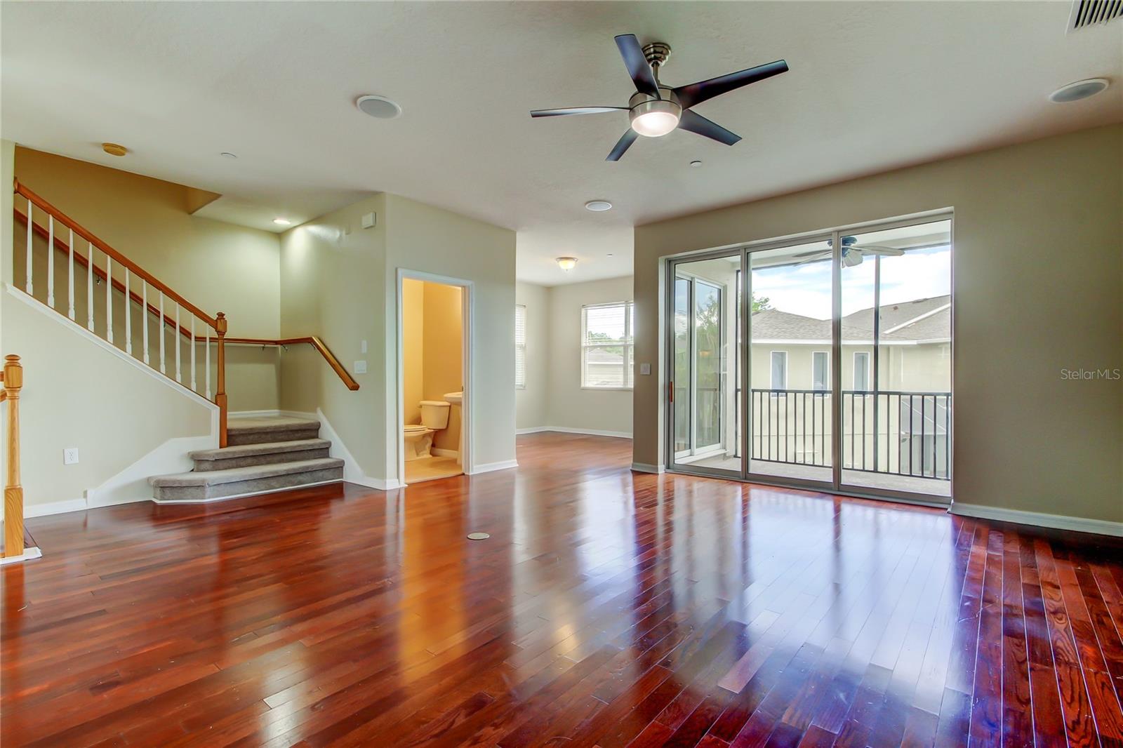 HAMPTON LAKES AT MAIN STREET - Residential Lease