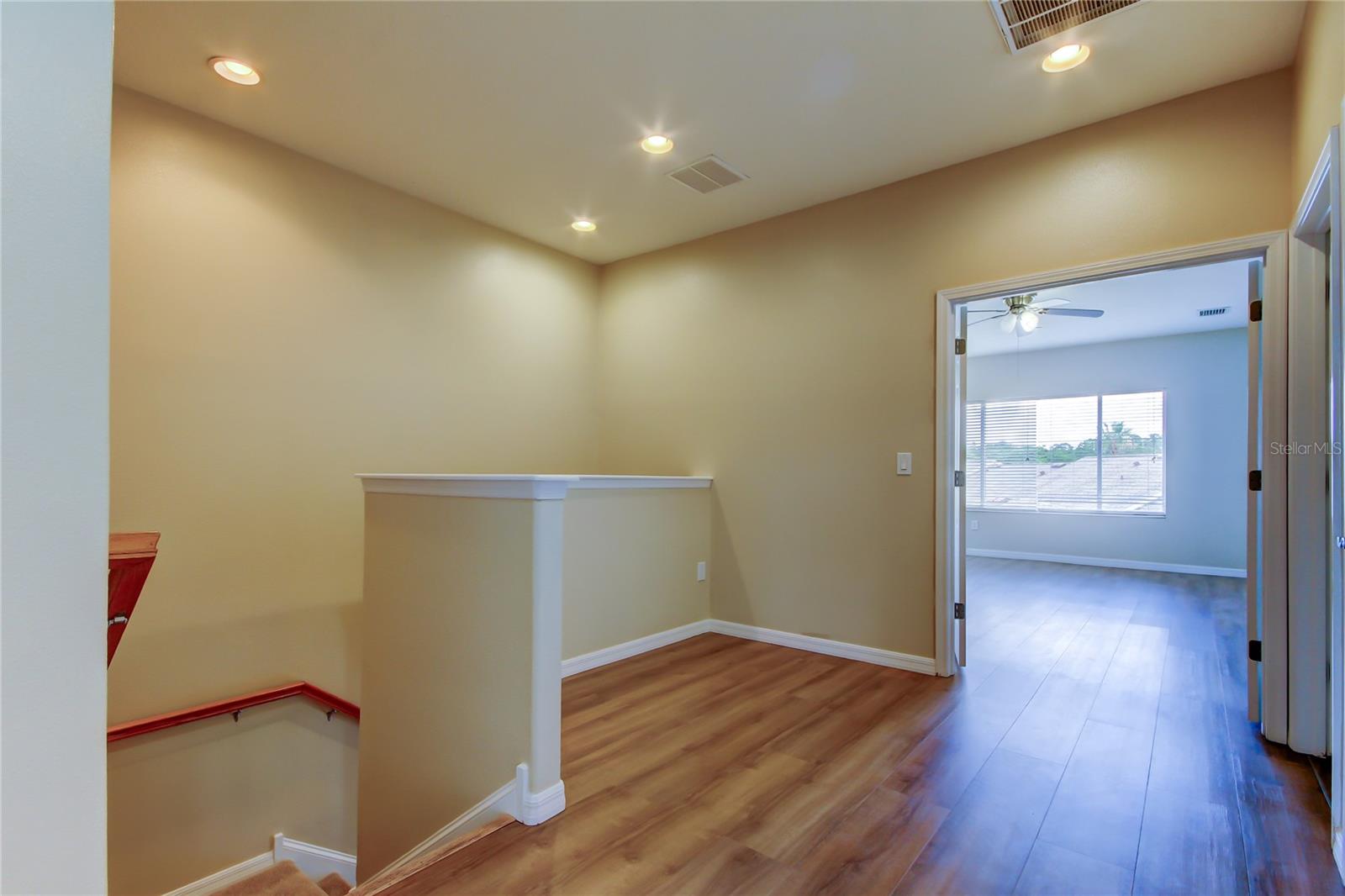 HAMPTON LAKES AT MAIN STREET - Residential Lease