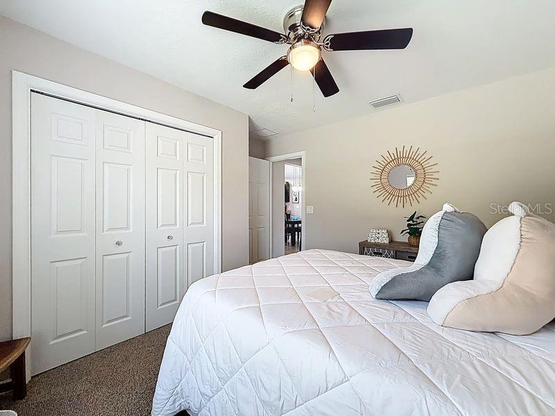 RAINBOW S END ESTATE - Residential