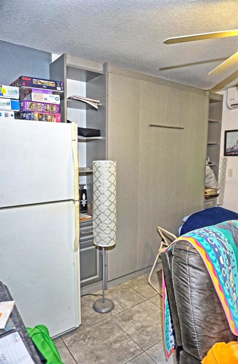 PARADISE LAKES CONDO - Residential