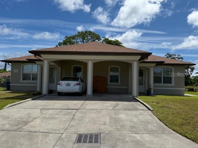 Beautiful apartment with high ceilings. Updated bathrooms. Has washer and dryer are in the unit.