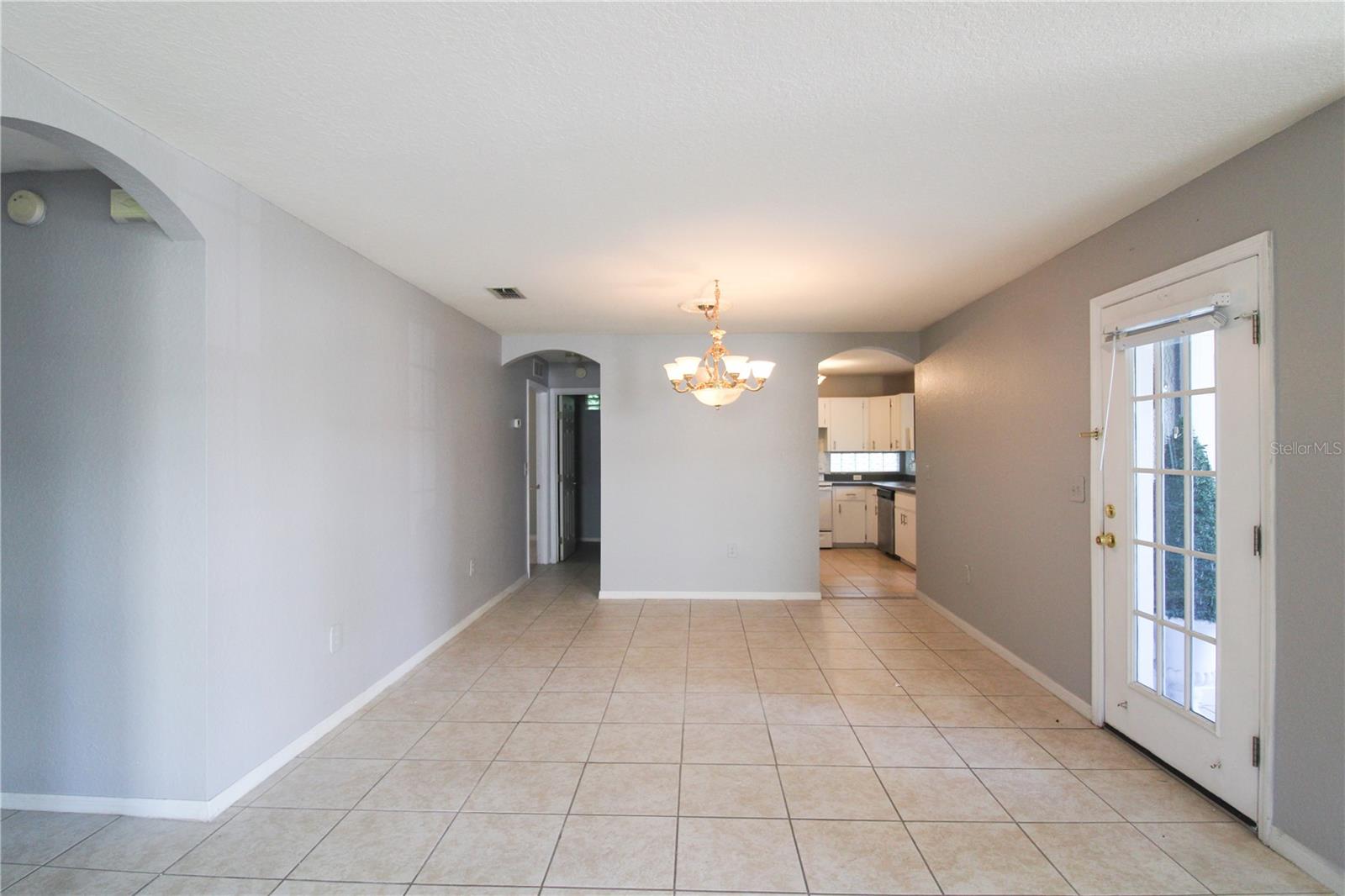 OAK RUN LINKSIDE - Residential Lease