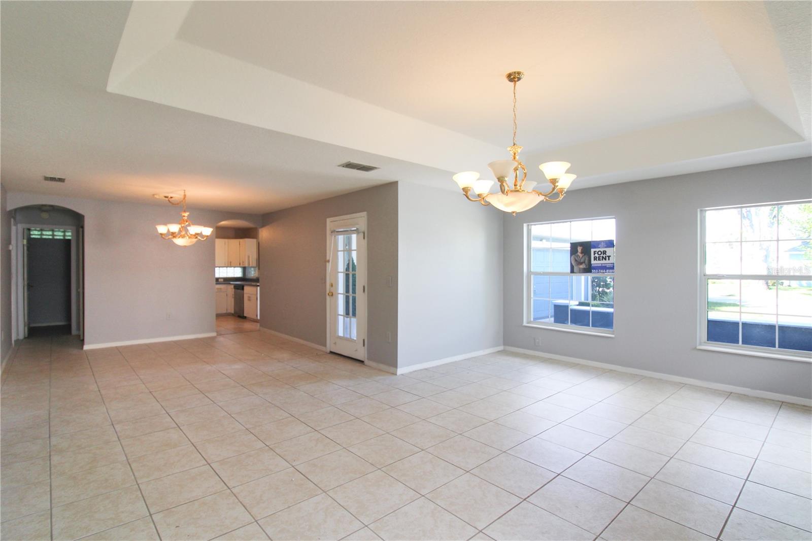 OAK RUN LINKSIDE - Residential Lease