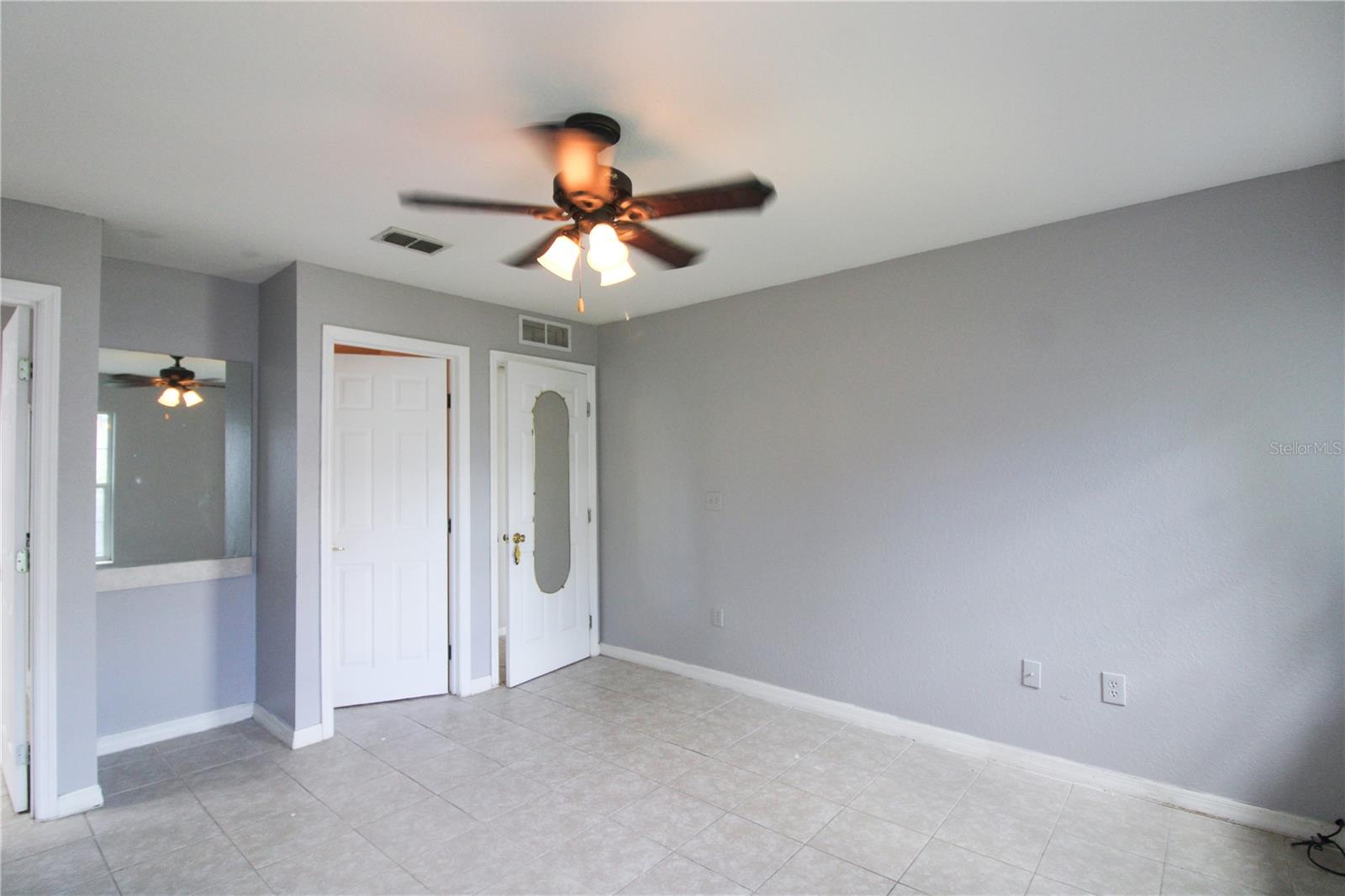 OAK RUN LINKSIDE - Residential Lease