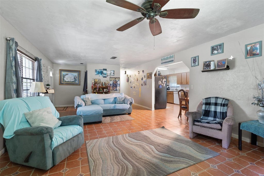 Photo of 17163 SW 141st Road, Archer, FL 32618 (MLS # GC543515)