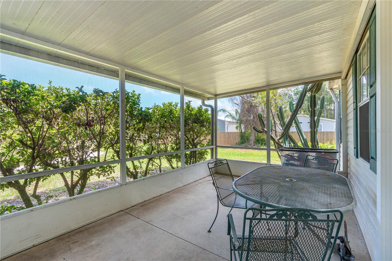 SPANISH MISSION HEIGHTS UN 3 - Residential