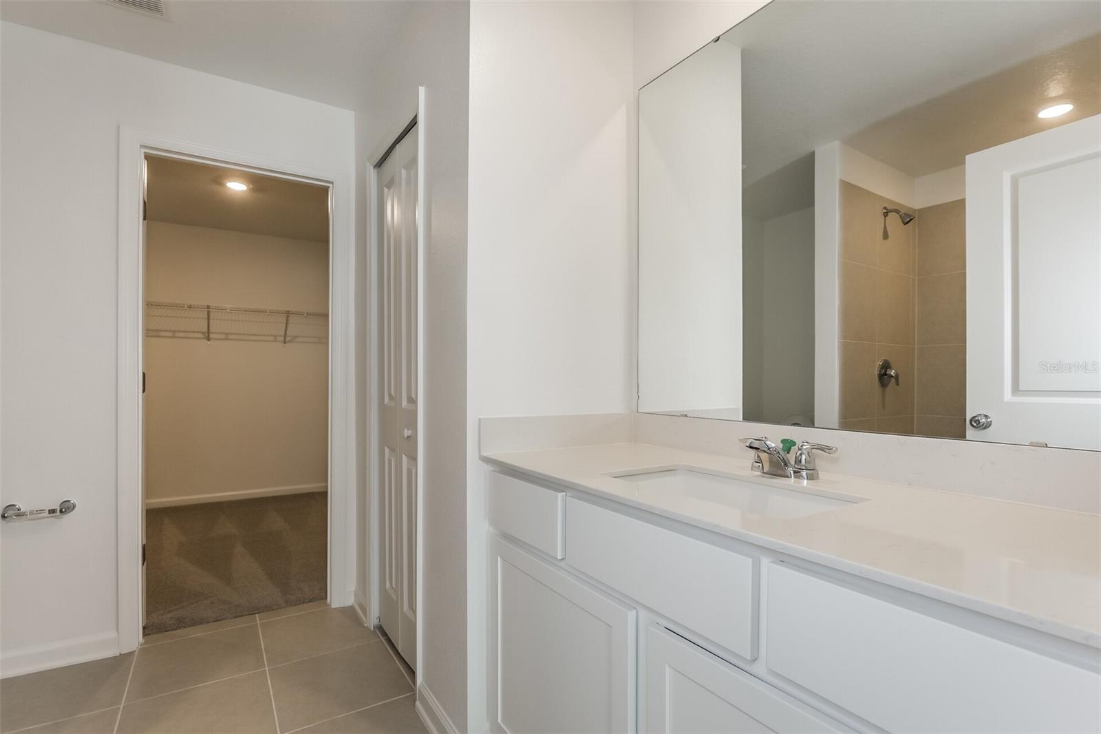 HUNT CLUB/LK WALES PH 1 - Residential Lease