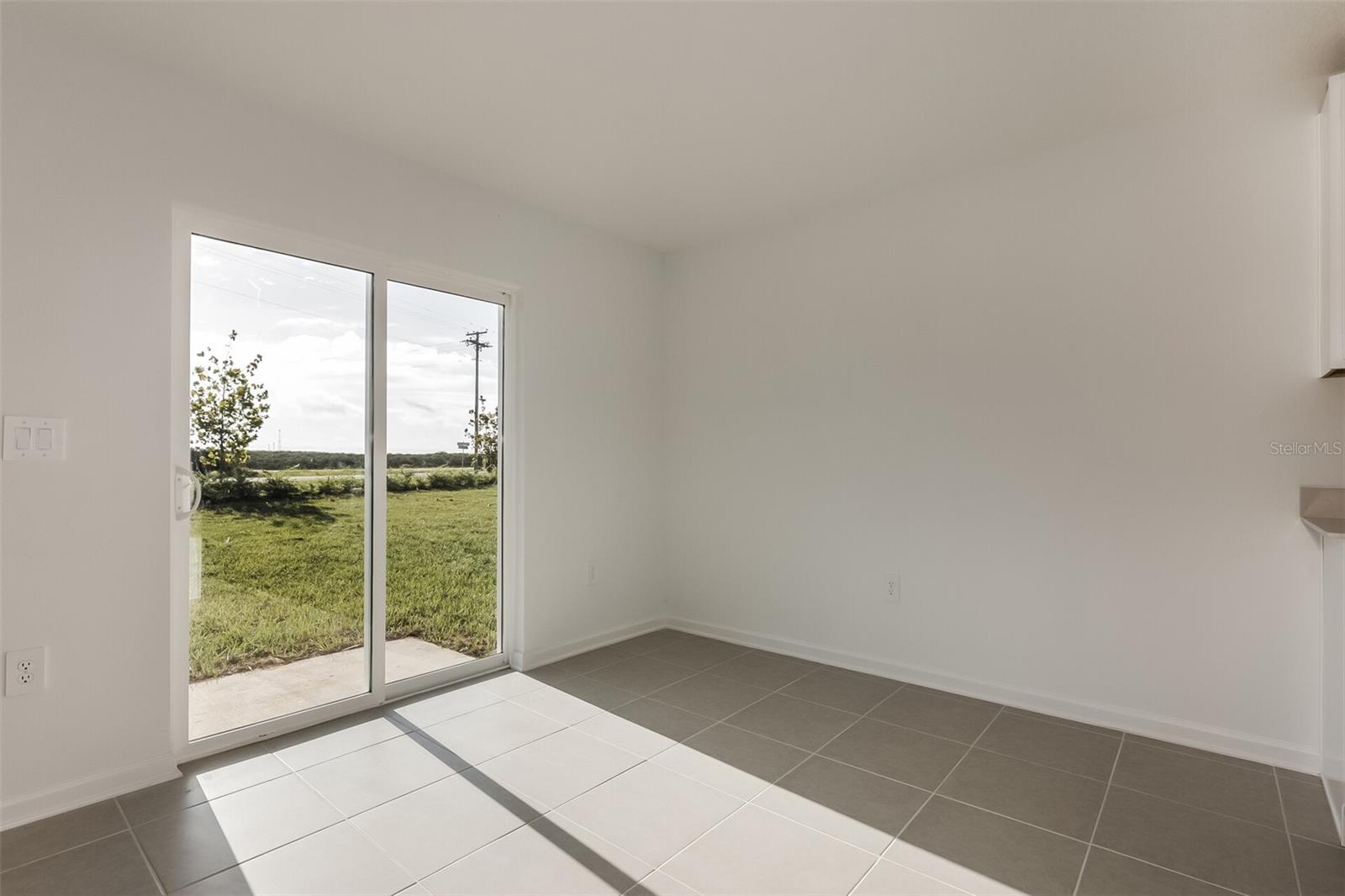 HUNT CLUB/LK WALES PH 1 - Residential Lease