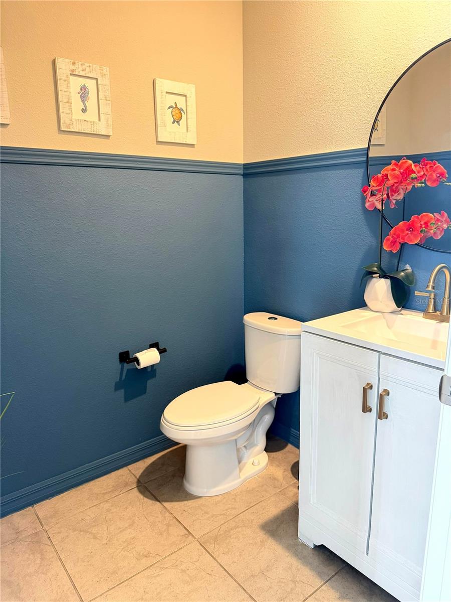 LAKE DENHAM ESTATES - Residential Lease