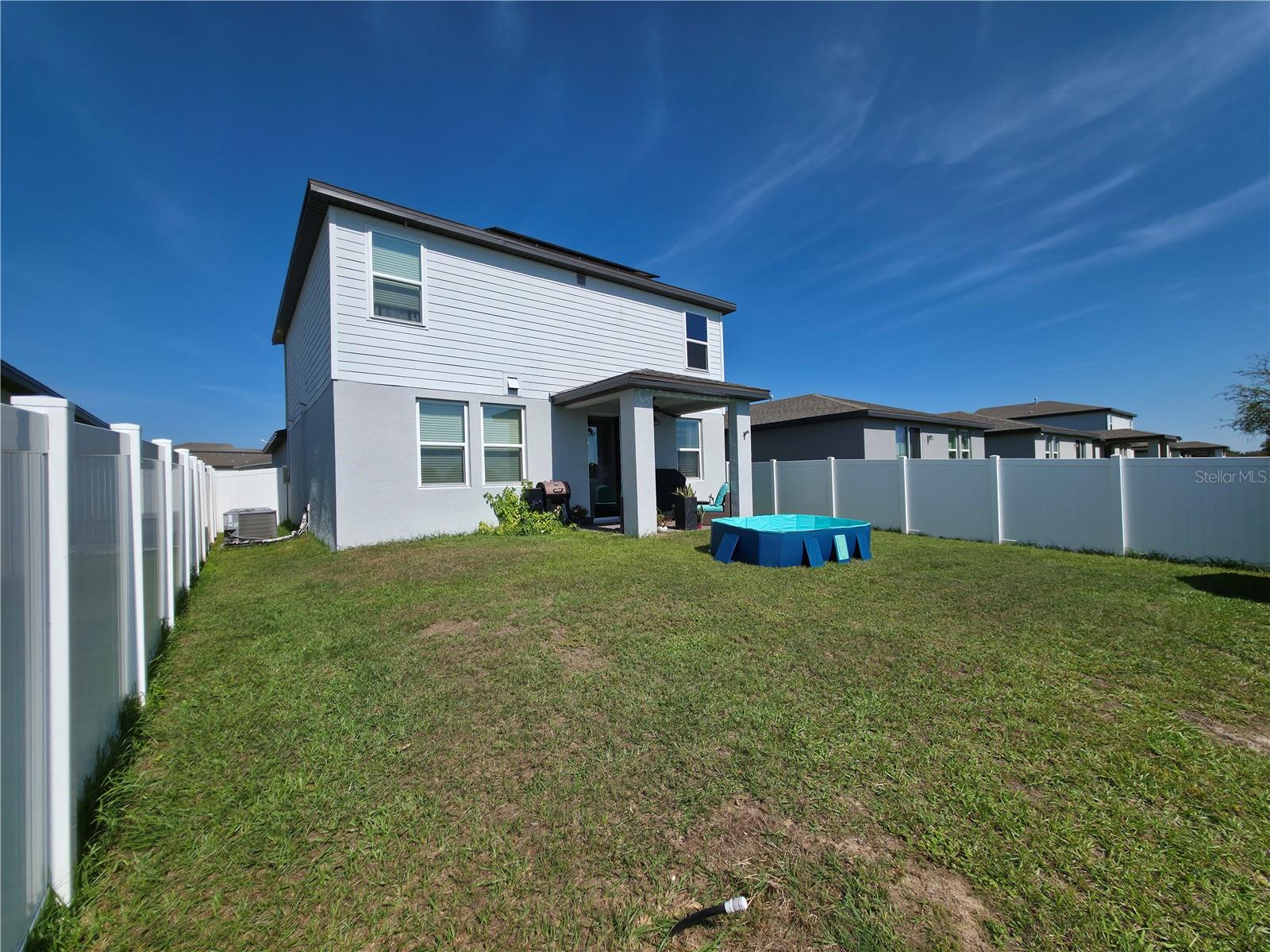 LAKE DENHAM ESTATES - Residential Lease