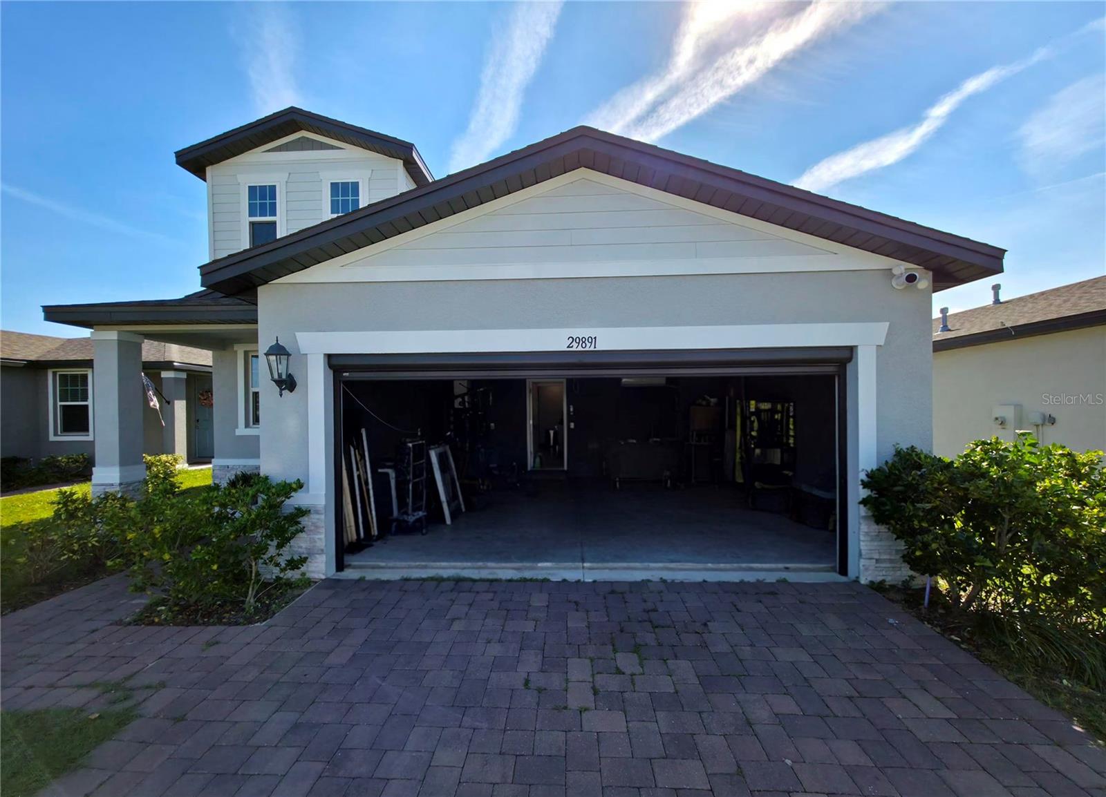 LAKE DENHAM ESTATES - Residential Lease