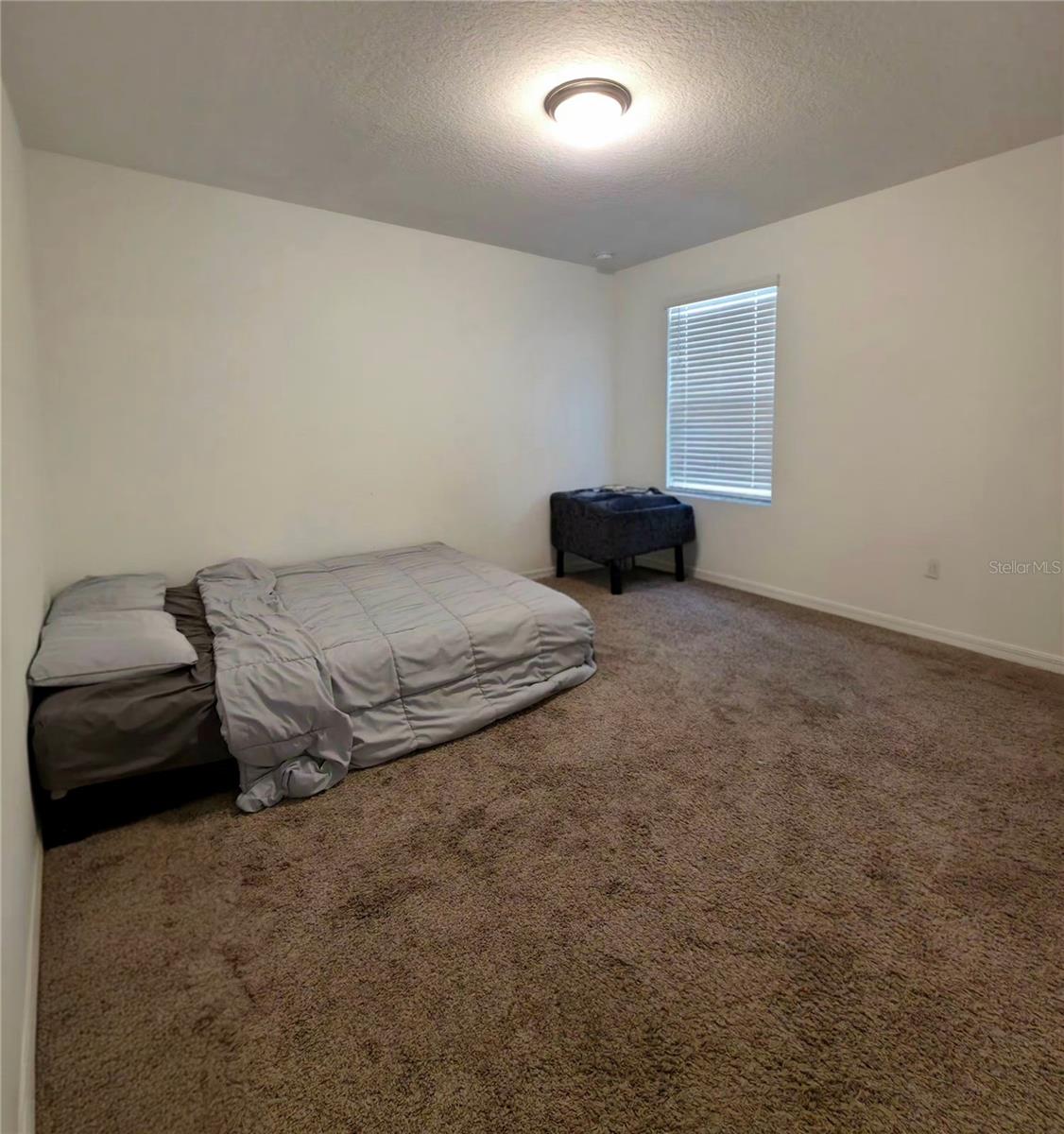 LAKE DENHAM ESTATES - Residential Lease