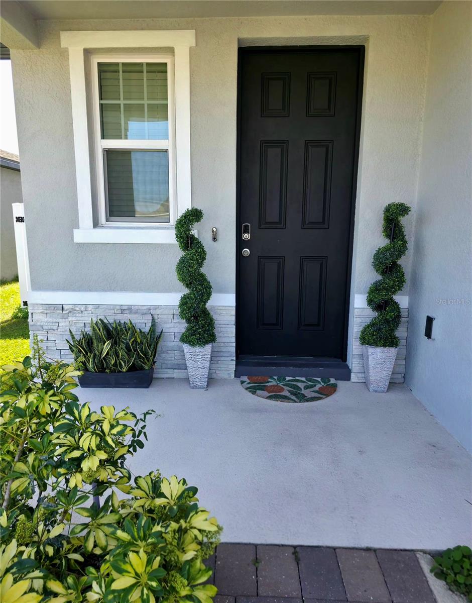 LAKE DENHAM ESTATES - Residential Lease