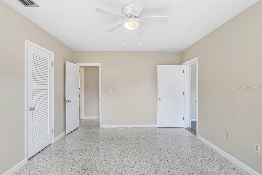 PINE OAK - Residential