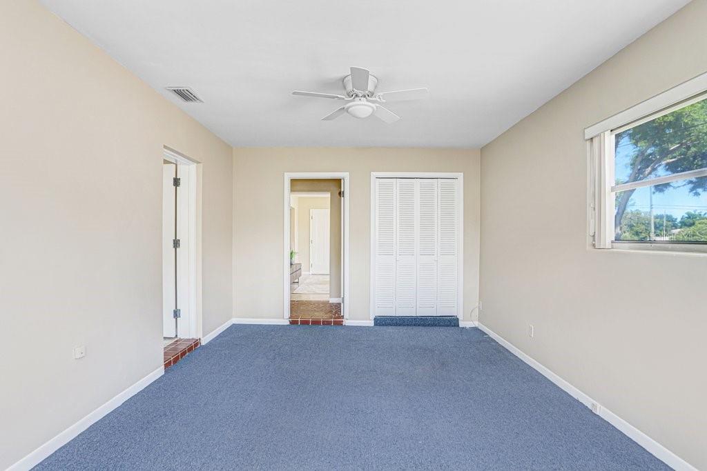 PINE OAK - Residential