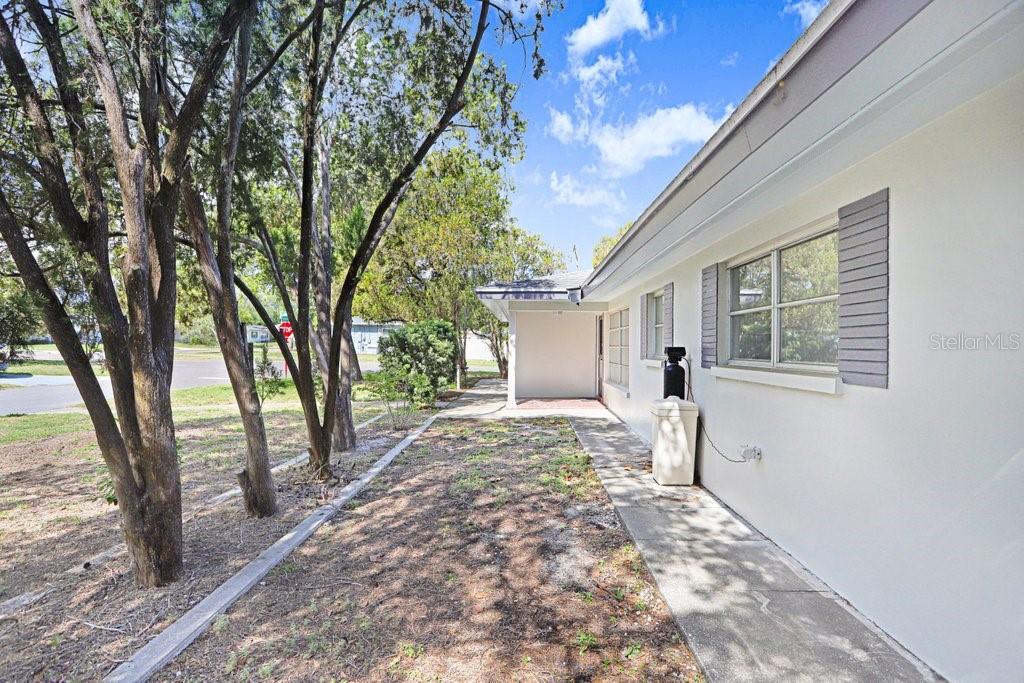 PINE OAK - Residential