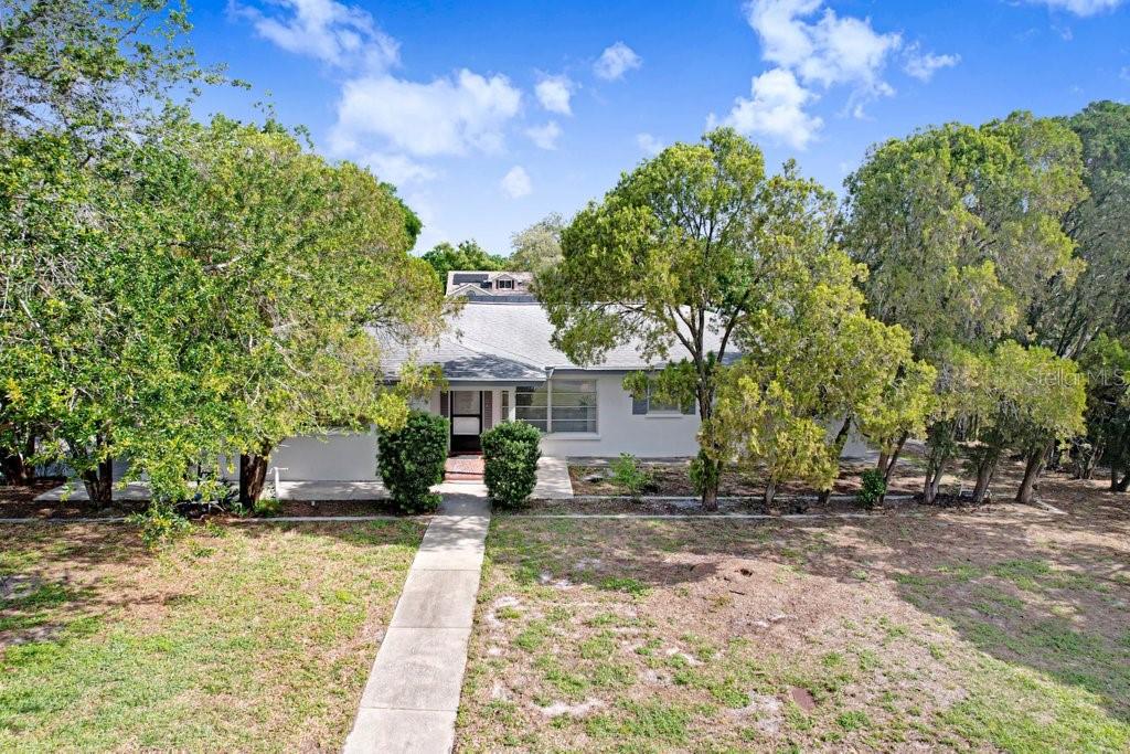 PINE OAK - Residential