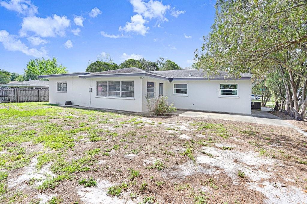 PINE OAK - Residential