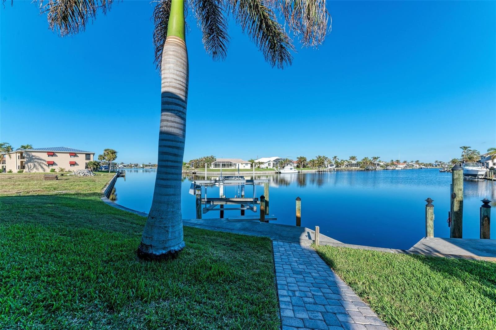 PUNTA GORDA ISLES SEC 12 - Residential