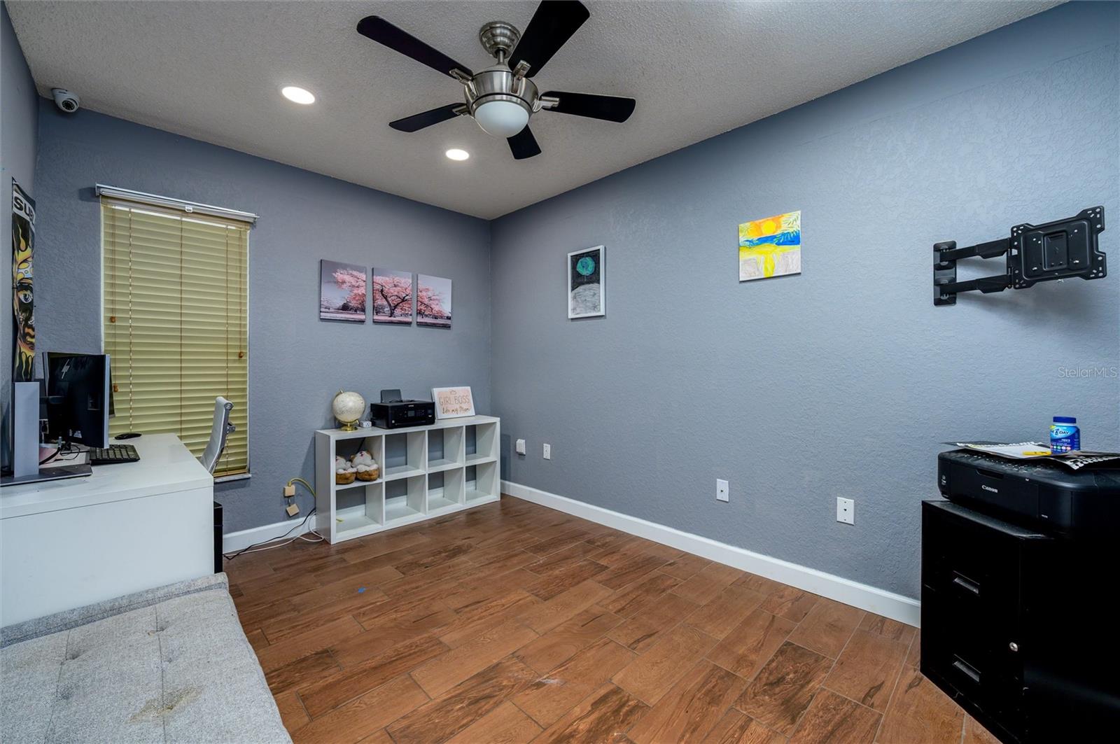 BRIARWOODS - Residential