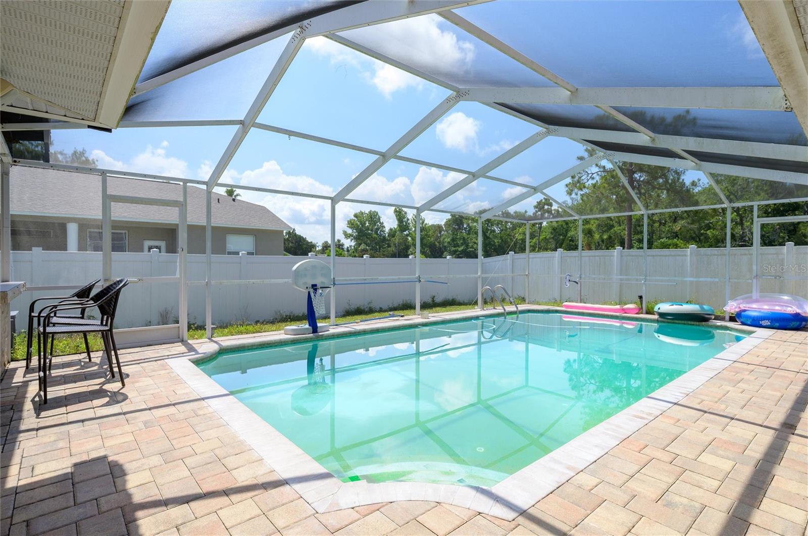 BRIARWOODS - Residential