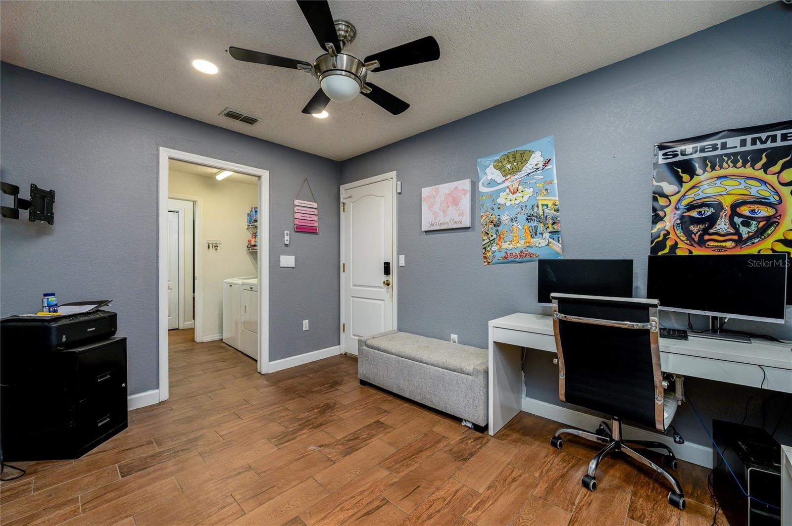 BRIARWOODS - Residential