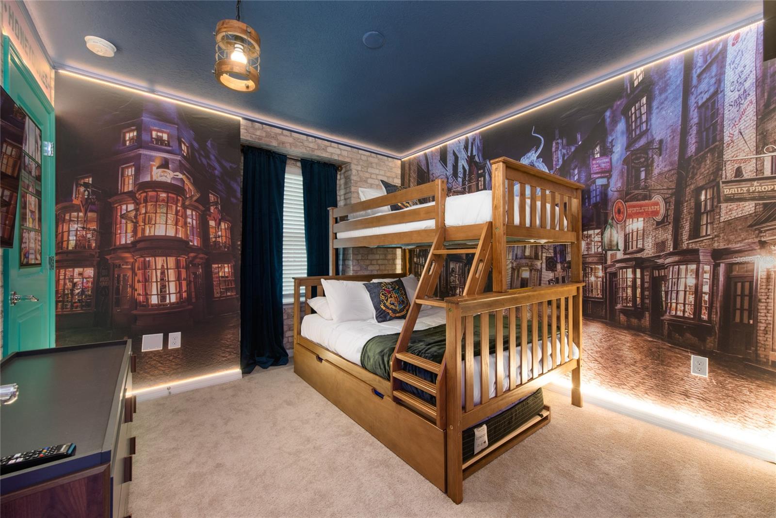 WINDSOR ISLAND RESIDENCE PH 2B - Residential