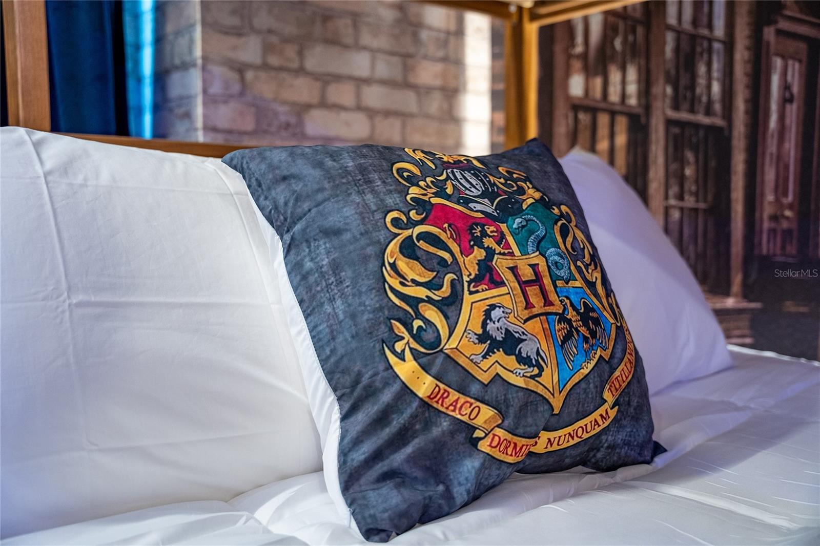 WINDSOR ISLAND RESIDENCE PH 2B - Residential