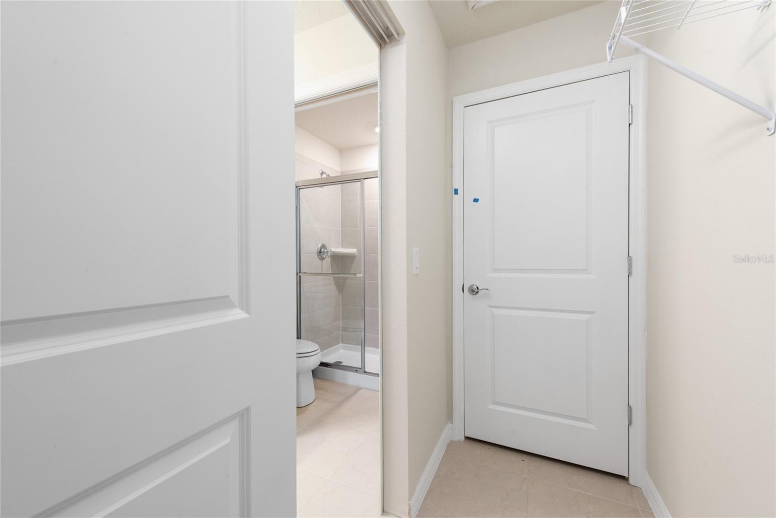 WINDSOR ISLAND RESIDENCE PH 2B - Residential