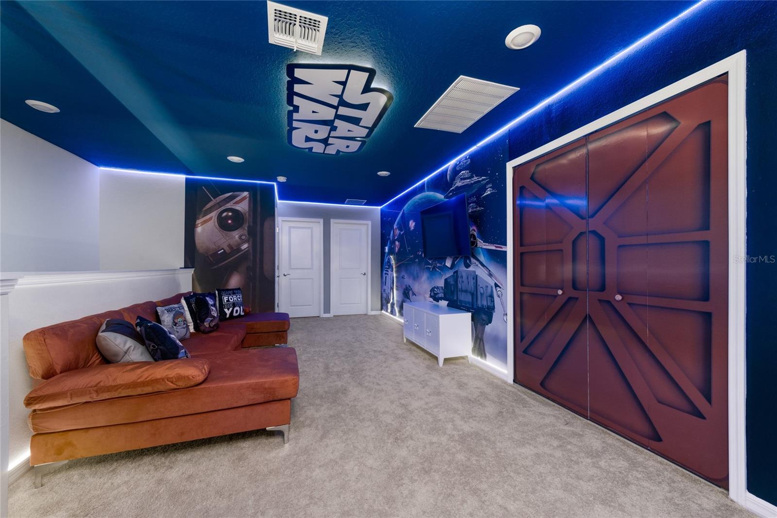 WINDSOR ISLAND RESIDENCE PH 2B - Residential