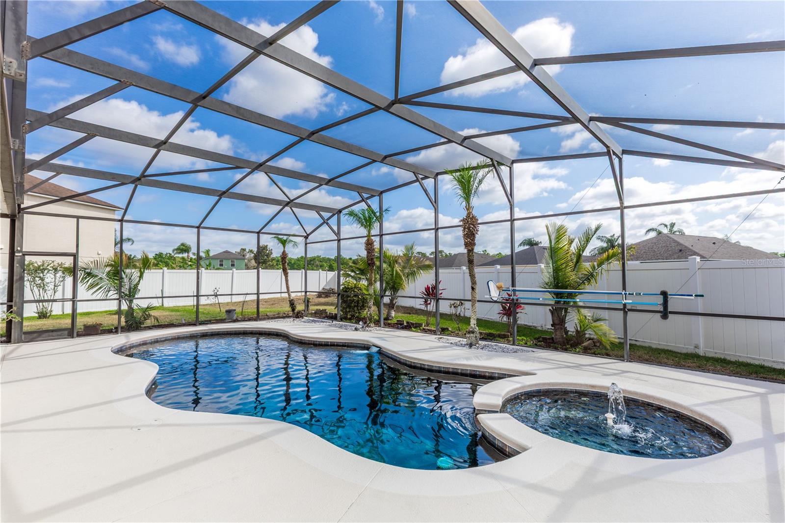 112 CORAL REEF COURT