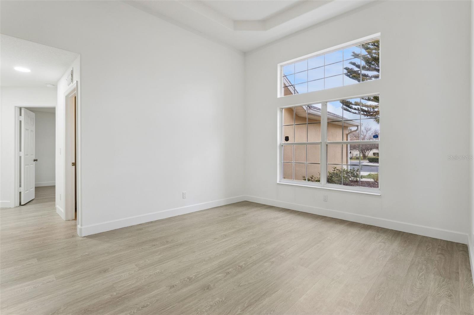 LEESBURG LEGACY LEESBURG UNIT 02 LT 163 - Residential