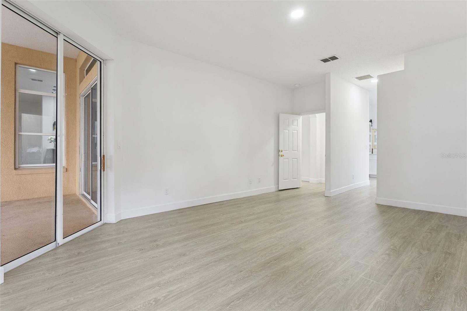 LEESBURG LEGACY LEESBURG UNIT 02 LT 163 - Residential