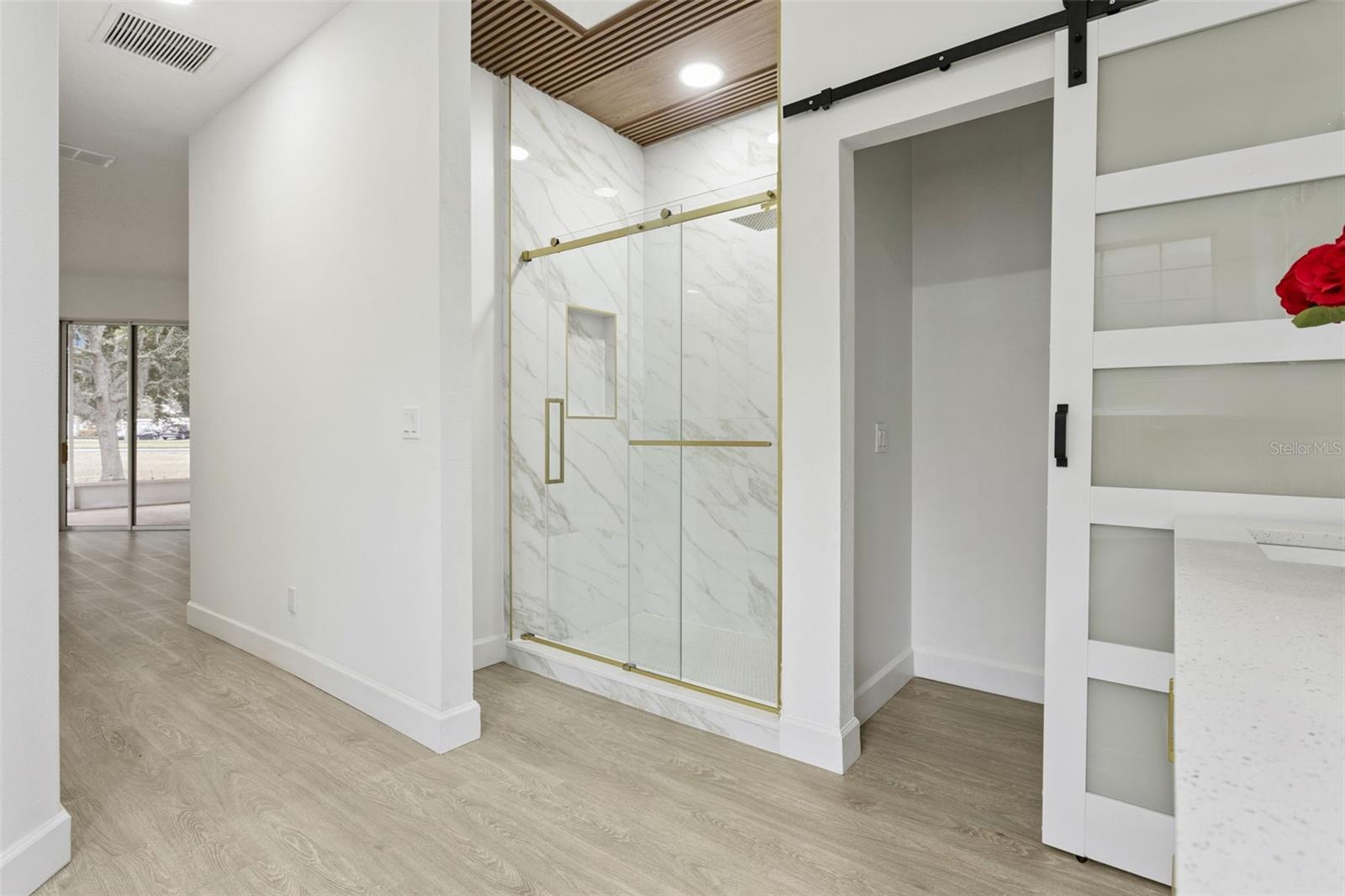 LEESBURG LEGACY LEESBURG UNIT 02 LT 163 - Residential