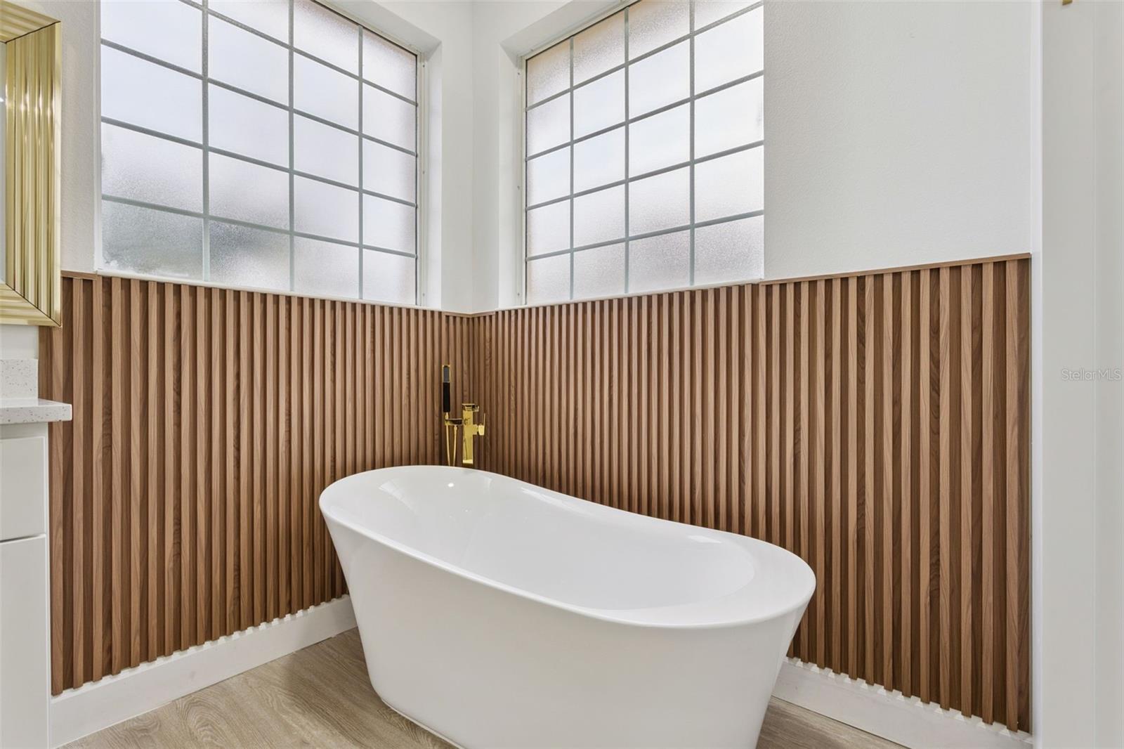 LEESBURG LEGACY LEESBURG UNIT 02 LT 163 - Residential