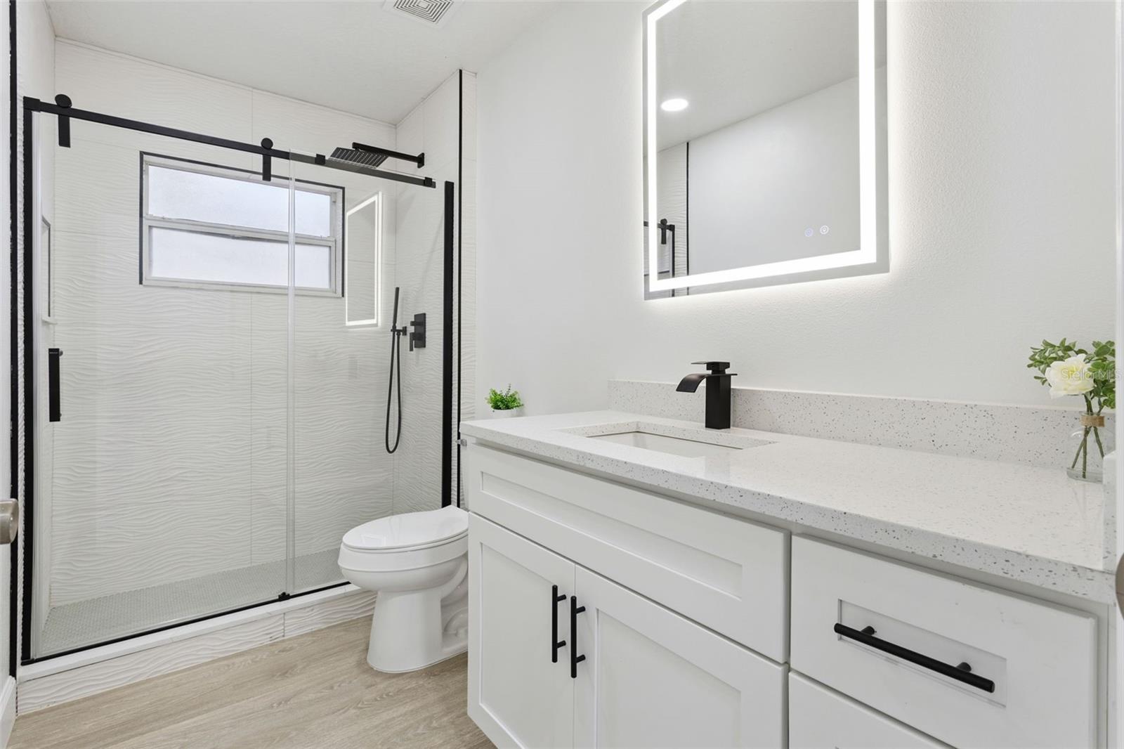 LEESBURG LEGACY LEESBURG UNIT 02 LT 163 - Residential