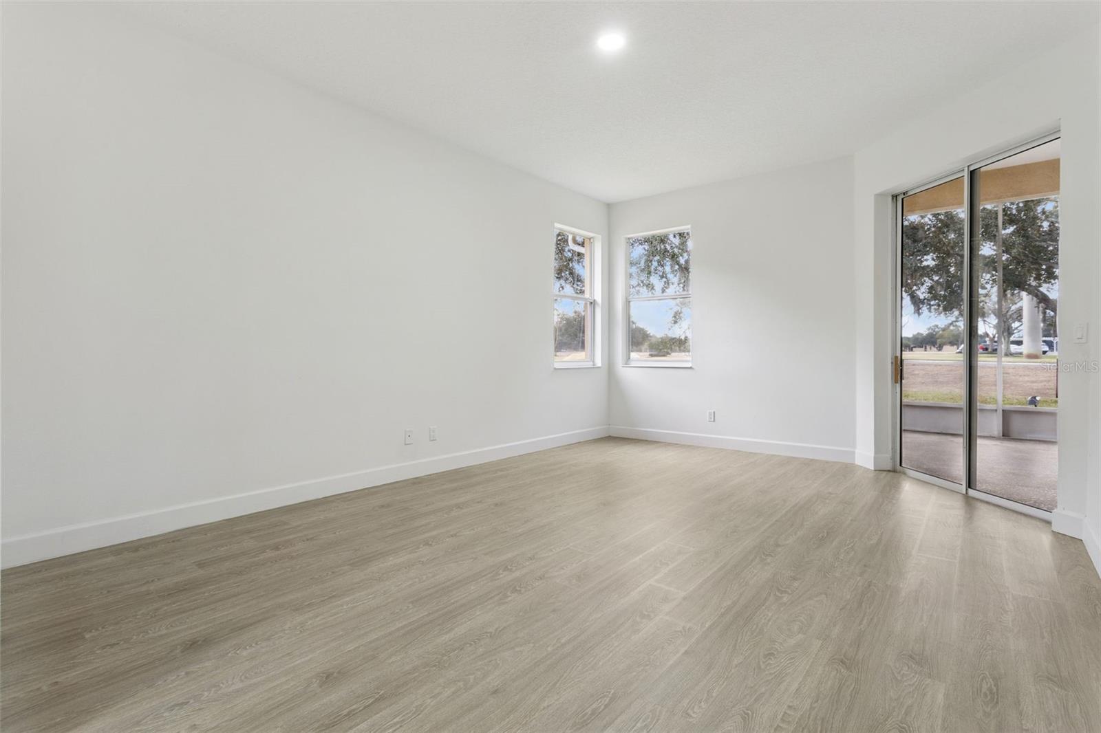 LEESBURG LEGACY LEESBURG UNIT 02 LT 163 - Residential