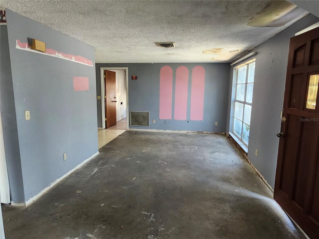 Photo of 11011 Zimmerman Road, Port Richey, FL 34668 (MLS # W7879170)