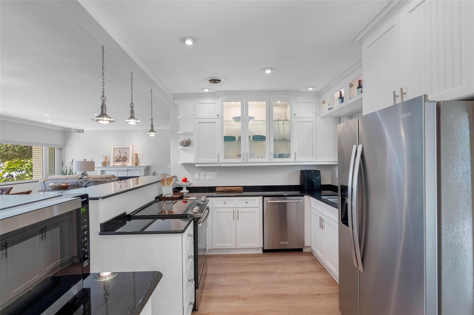 BELLEAIR ESTATES - Residential