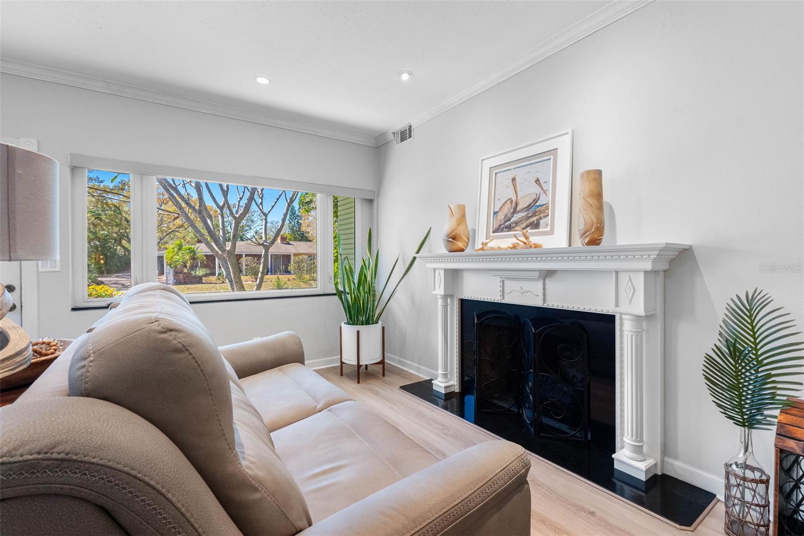 BELLEAIR ESTATES - Residential