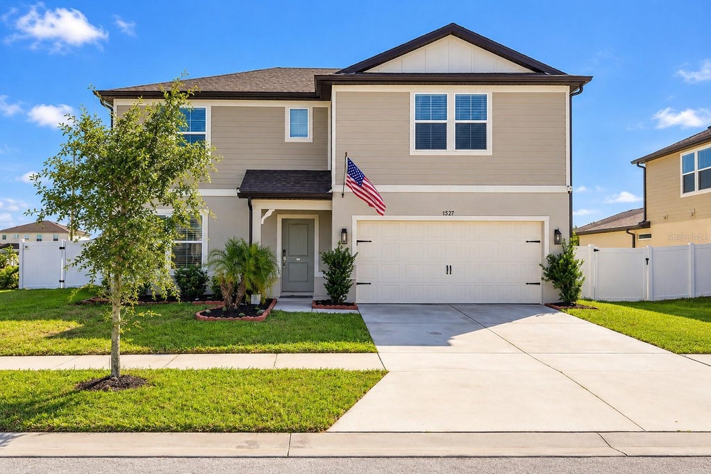 Photo of 1217 Michelangelo Lane, Winter Haven, FL 33884 (MLS # TB8555615)