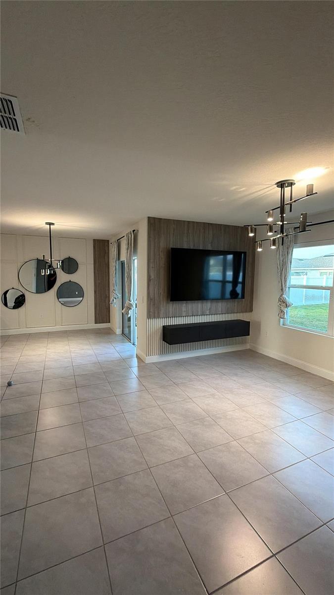 KINDRED - Residential Lease