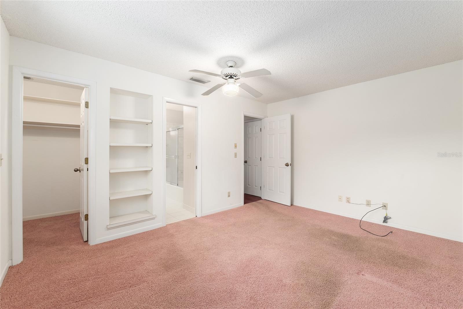 CRESTWOOD SOUTH VILLAGE - Residential