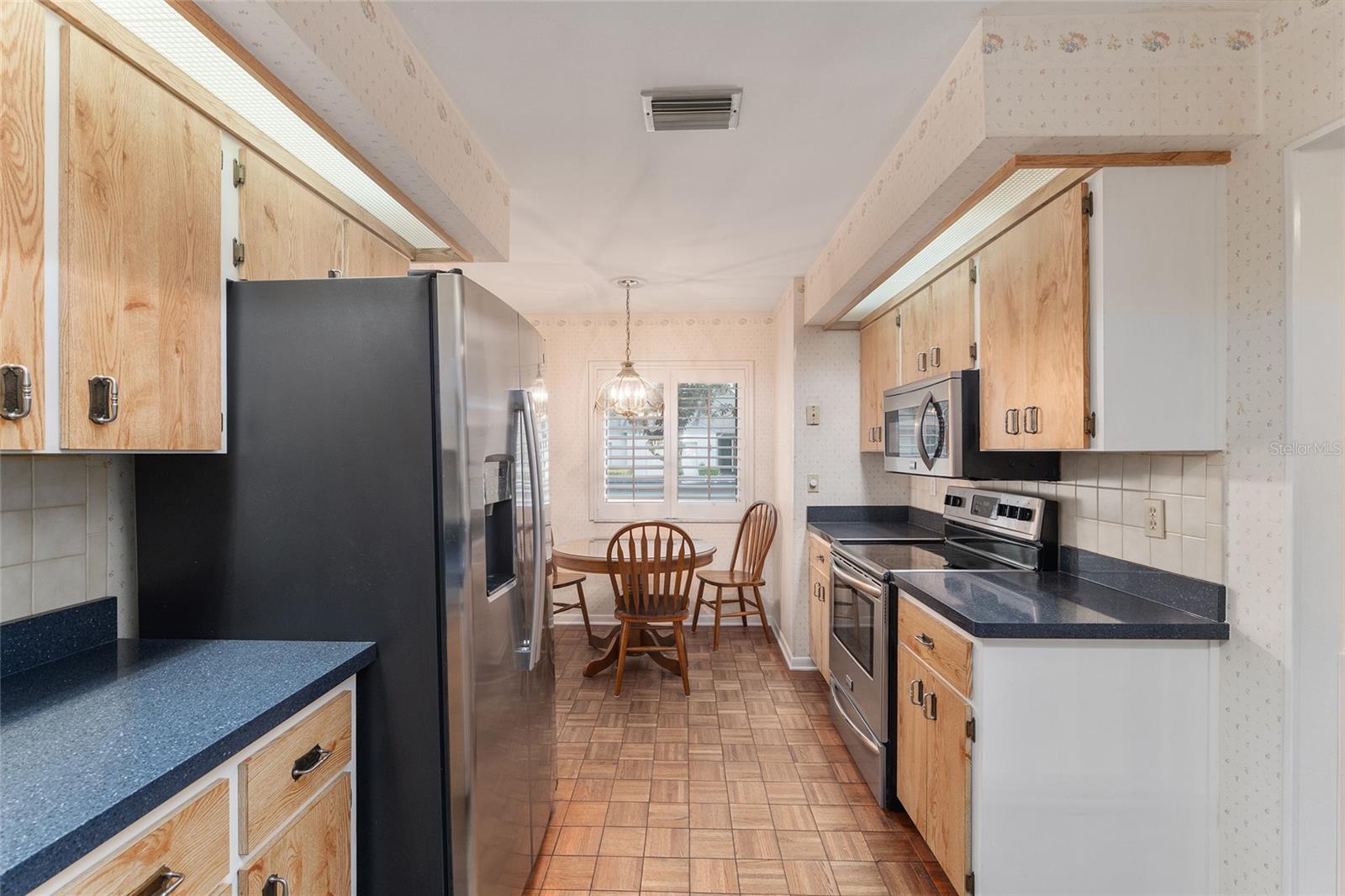 CRESTWOOD SOUTH VILLAGE - Residential