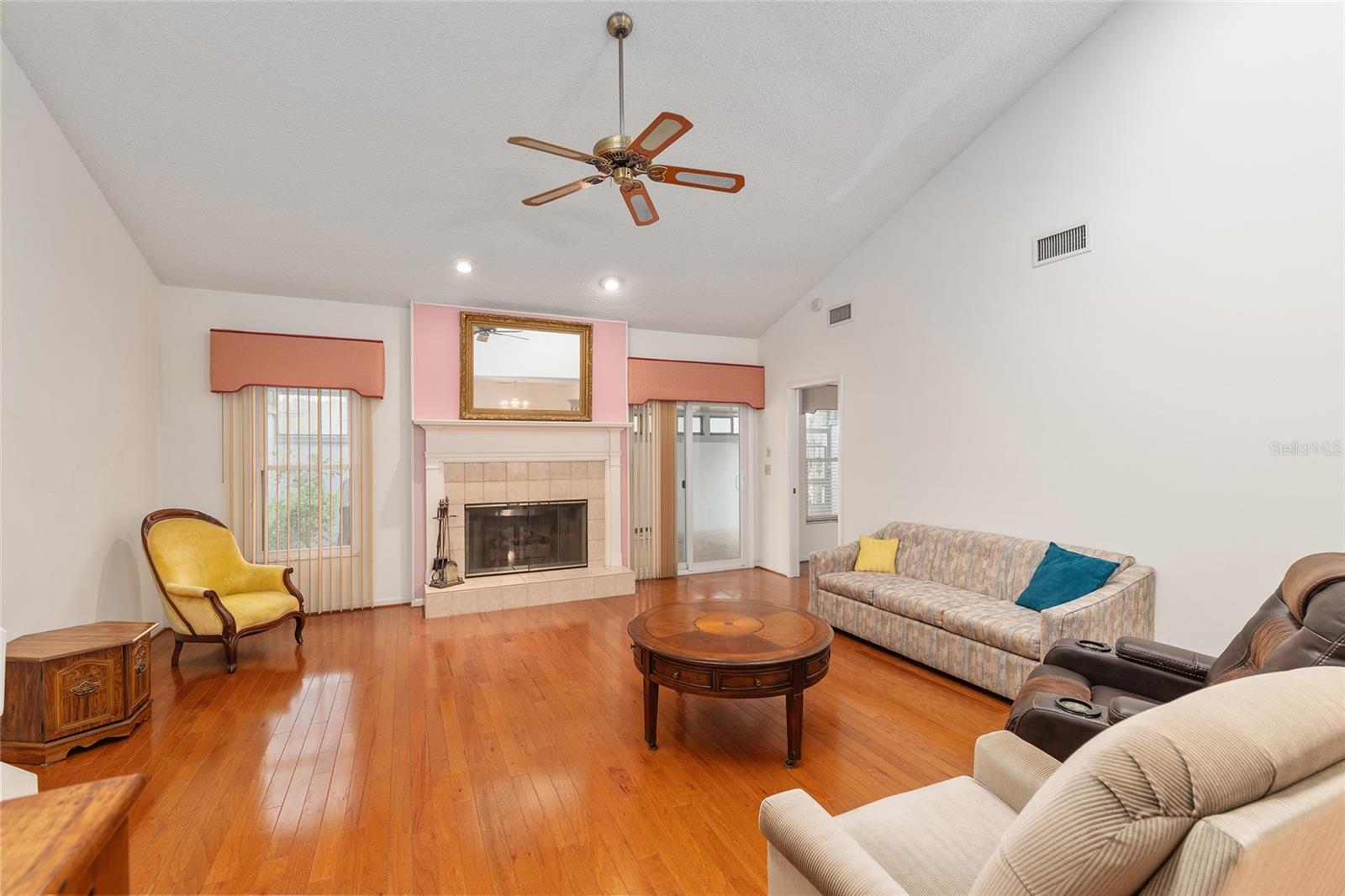 CRESTWOOD SOUTH VILLAGE - Residential