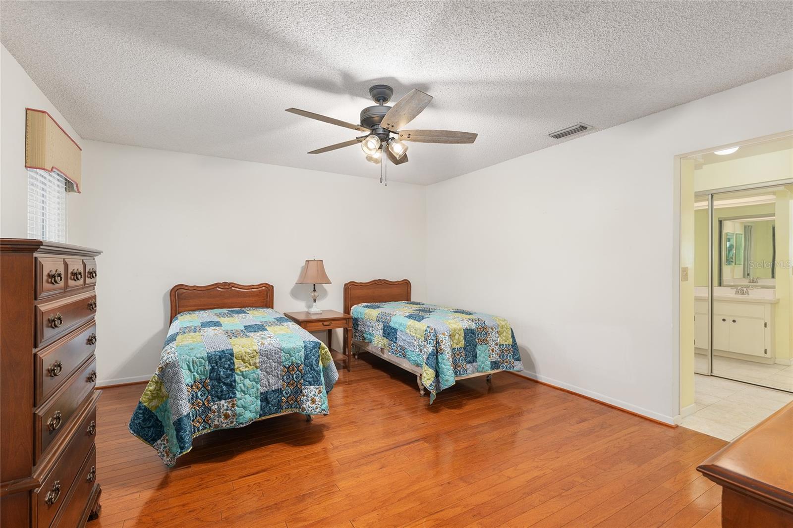 CRESTWOOD SOUTH VILLAGE - Residential